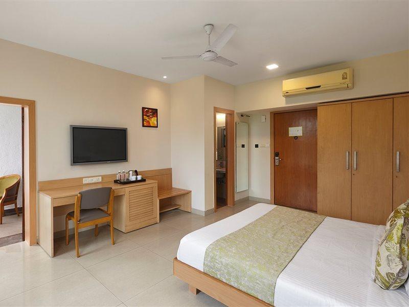 Mango Suites Select Mahape Navi Mumbai Esterno foto